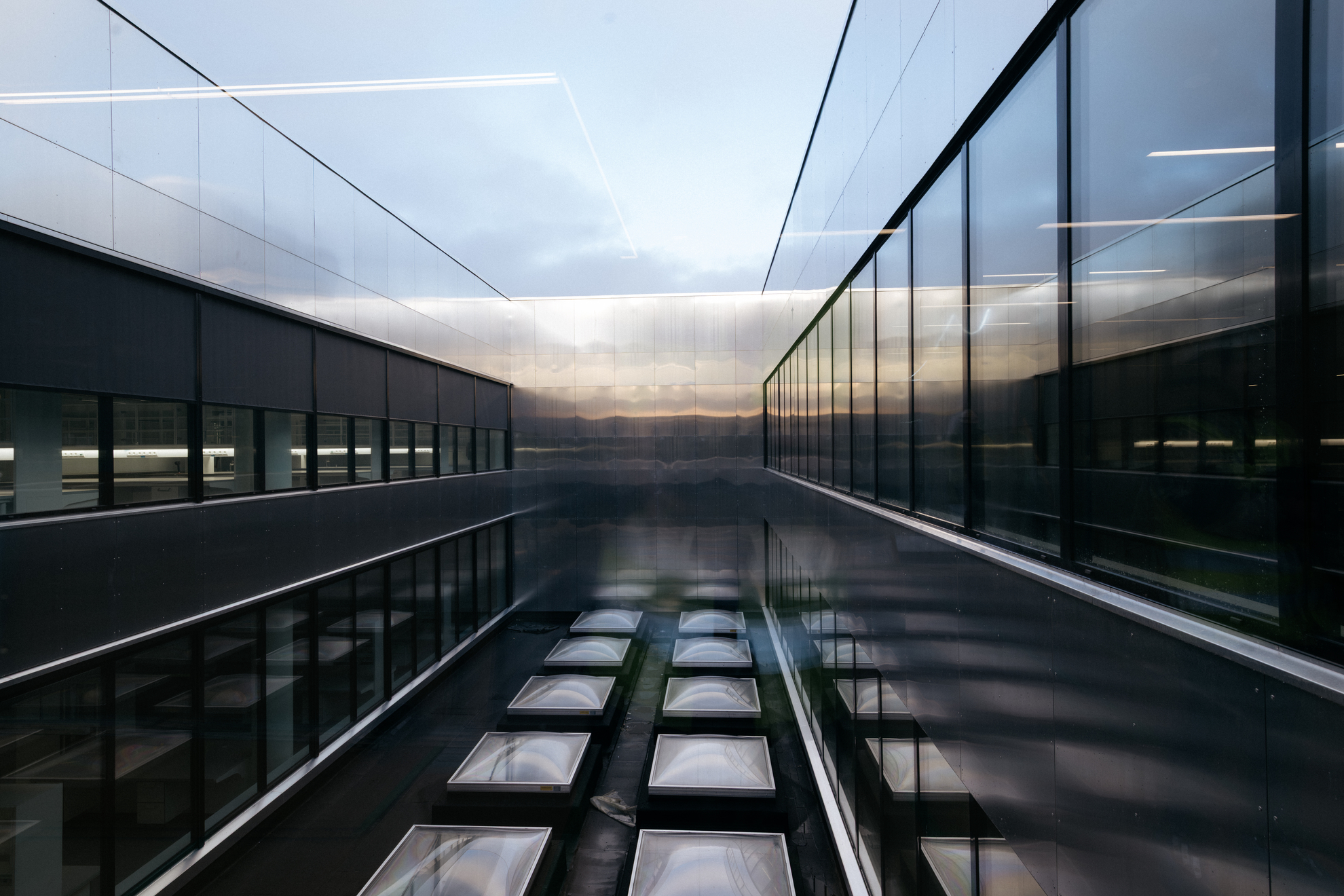 Read about Ratos's model for portfolio development