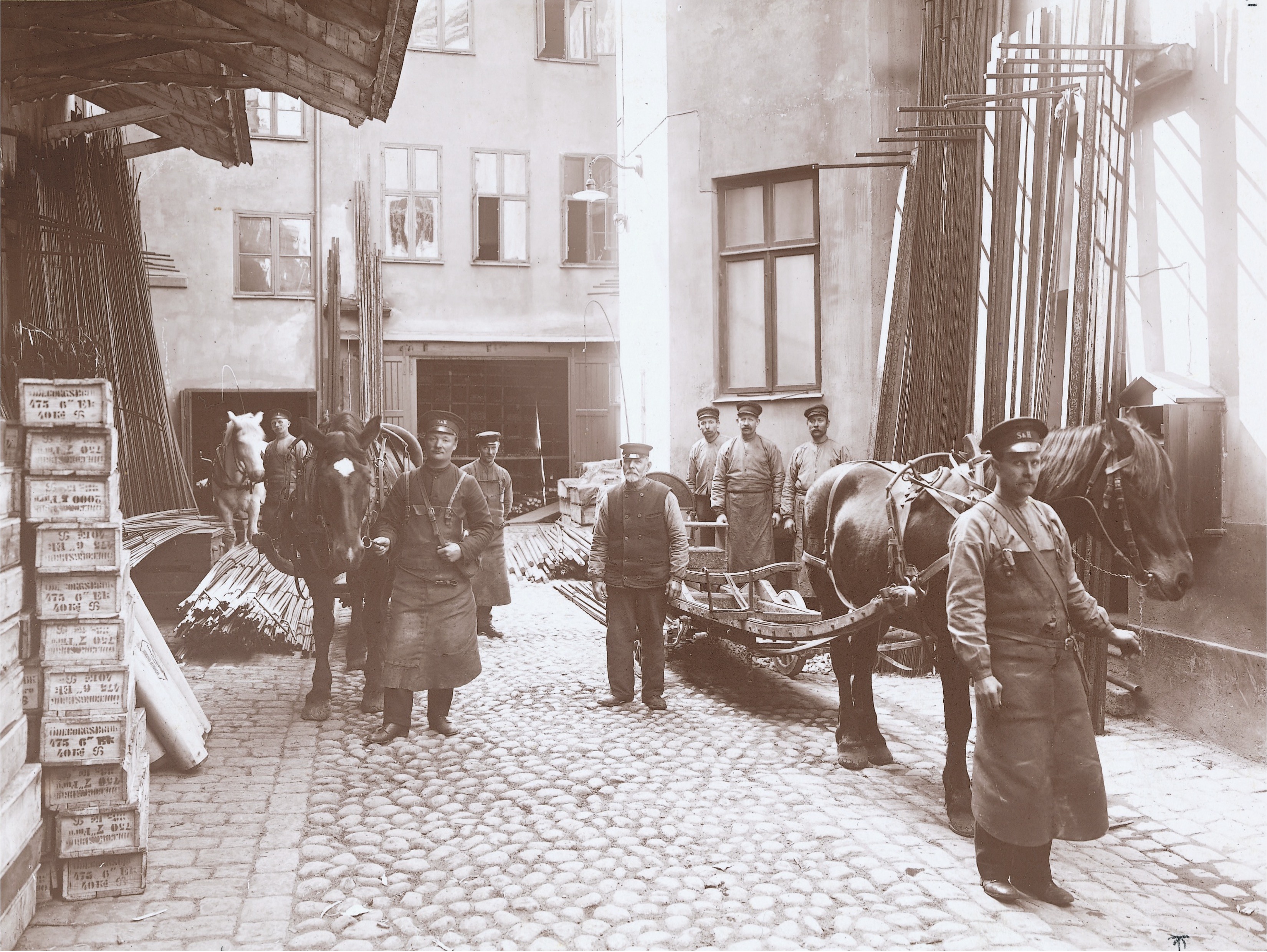 1905