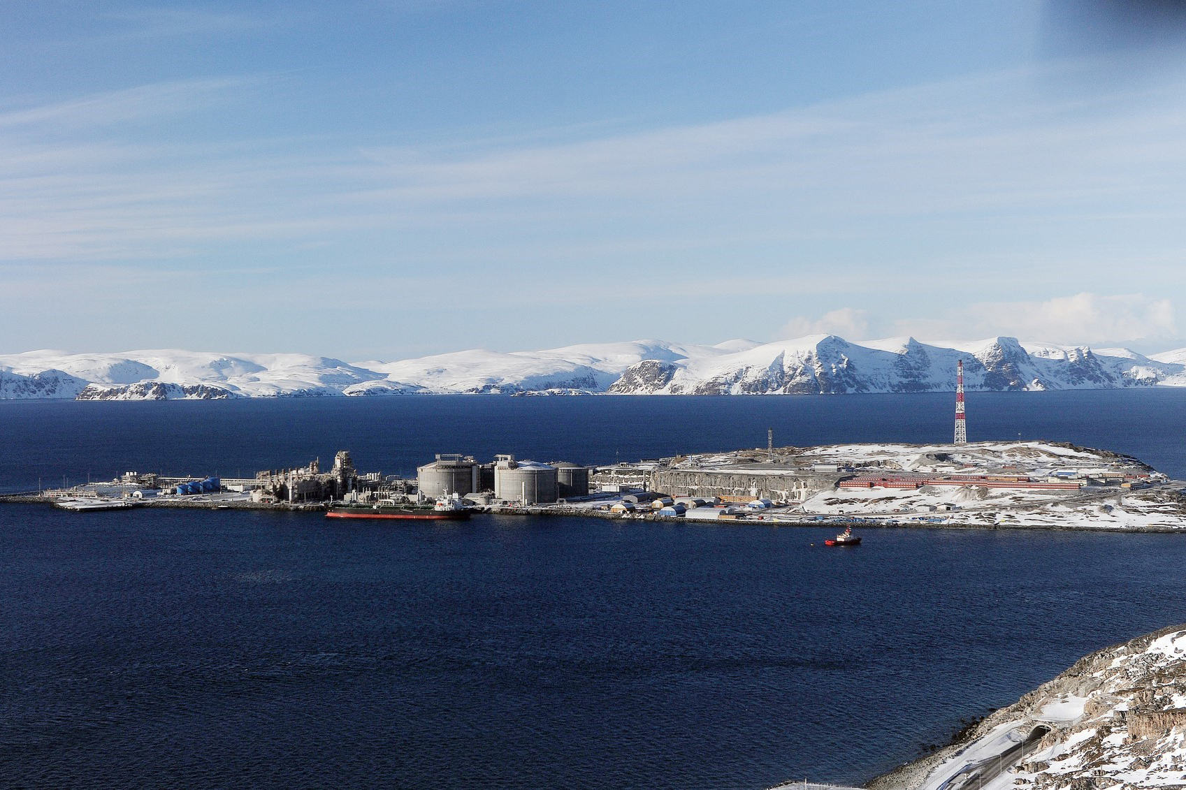 Melkøya-Hammerfest-LNG-photo-Aibel.jpg